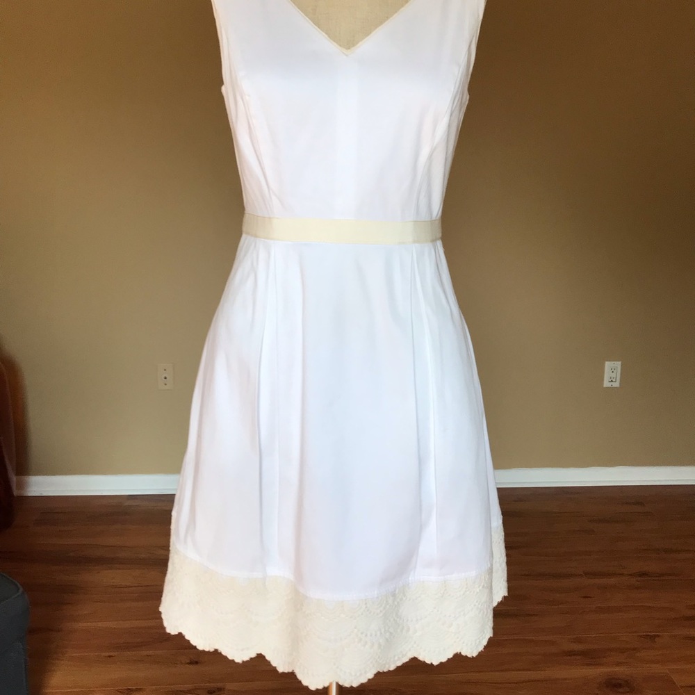 WHBM White with Yellow detail Dress